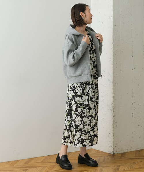 F by ROSSO(エフバイロッソ)の「F by ROSSO ダンボールニットショートZIPパーカー(パーカー・レディース・ベージュ/グレー・FREE)」の7枚目の写真