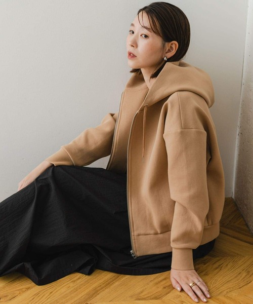 F by ROSSO(エフバイロッソ)の「F by ROSSO ダンボールニットショートZIPパーカー(パーカー・レディース・ベージュ/グレー・FREE)」の12枚目の写真