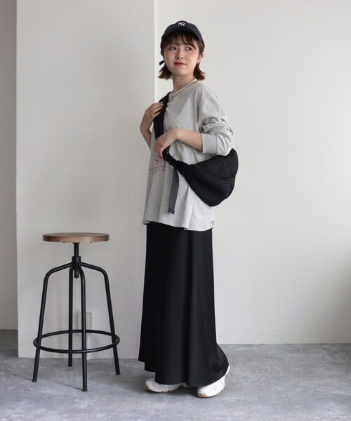 fredy emue（フレディエミュ）の「ボンディングクロワッサンショルダーバッグ（ショルダーバッグ・レディース・ブラック/ベージュ・FREE）」の5枚目の写真