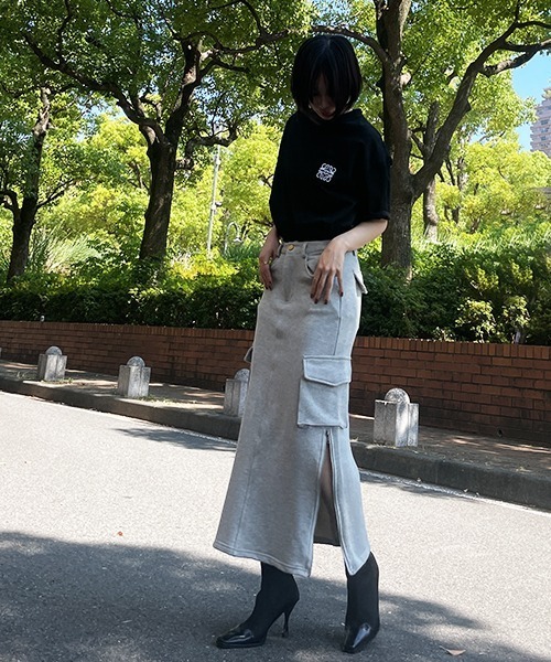 SEN TOKYO（セントーキョー）の「2WAY大人かわいいナローシルエット。サイドスリットカーゴスカート（スカート・レディース・ブラック/グレー・F）」の3枚目の写真