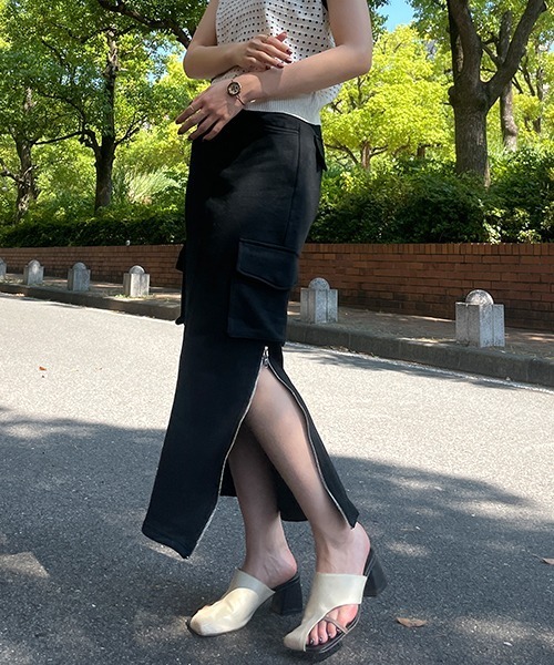 SEN TOKYO（セントーキョー）の「2WAY大人かわいいナローシルエット。サイドスリットカーゴスカート（スカート・レディース・ブラック/グレー・F）」の11枚目の写真