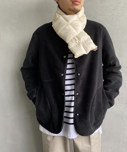 TAION（タイオン）の「【WEB限定】[TAION/タイオン] ベーシックダウンマフラー（マフラー・レディース・ブラック/オフホワイト/パープル/オレンジ/オリーブ/カーキ/グレー・ONE SIZE）」の11枚目の写真
