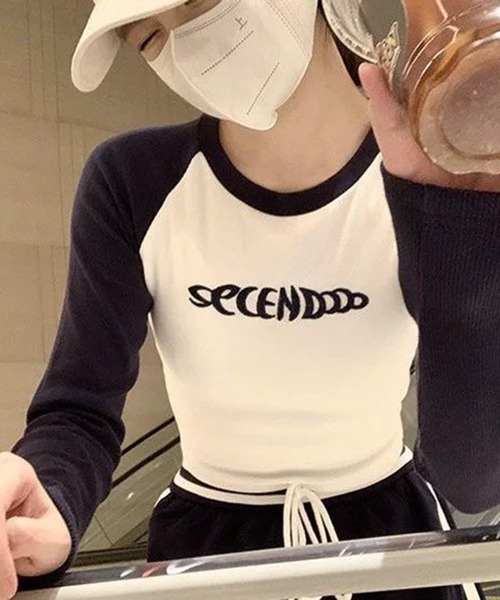 FUNALIVE(ファンアライブ)の「韓国ファッション テレコ刺繍「SECENDOOO」ロゴクロップド丈ラグラン長袖カットソー(Tシャツ/カットソー・レディース・ホワイト/グレー/ベージュ・FREE)」の7枚目の写真