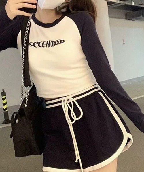 FUNALIVE(ファンアライブ)の「韓国ファッション テレコ刺繍「SECENDOOO」ロゴクロップド丈ラグラン長袖カットソー(Tシャツ/カットソー・レディース・ホワイト/グレー/ベージュ・FREE)」の9枚目の写真