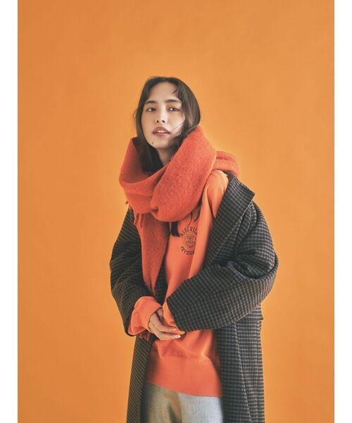 Ungrid（アングリッド）の「起毛大判ニットマフラー（マフラー・レディース・アイボリー/オレンジ/グレー/ブラウン・FREE）」の8枚目の写真