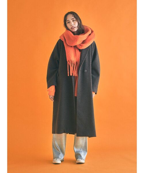 Ungrid（アングリッド）の「起毛大判ニットマフラー（マフラー・レディース・アイボリー/オレンジ/グレー/ブラウン・FREE）」の12枚目の写真