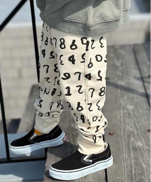 HOGAN RANCH WEAR(ホーガンランチウエア)の「ソウガラスウェットパンツ(80~130cm)(スウェットパンツ・キッズ・オフホワイト/ベージュ/グリーン/ネイビー・100/90/130/95/80/120/110)」の2枚目の写真