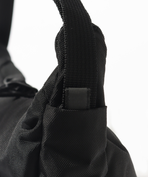 THE NORTH FACE（ザノースフェイス）の「【THE NORTH FACE / ザ ノースフェイス】Capella 2（ショルダーバッグ・メンズ・ブラック/グリーン・FREE）」の11枚目の写真