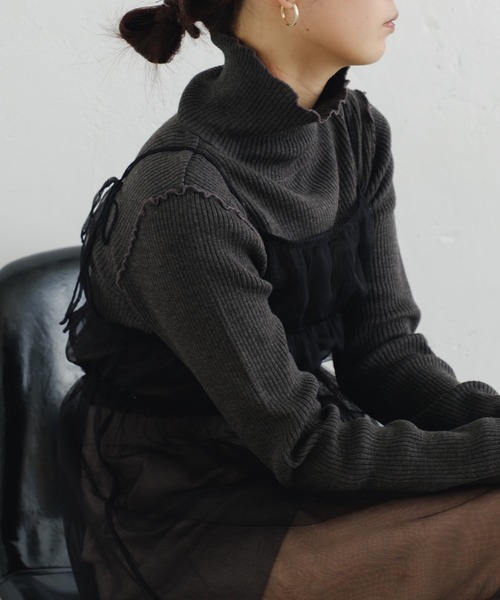 Kastane（カスタネ）の「【新色追加/4色展開/ウール混】リブハイネックニット（ニット/セーター・レディース・アイボリー/ブラック/オレンジ/ブラウン/チャコールグレー/ブルー/ライム・FREE）」の4枚目の写真