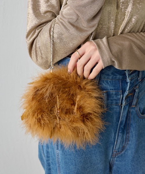 PAPILLONNER(パピヨネ)の「フェザーミニショルダー(ハンドバッグ・レディース・ブラウン/グリーン・FREE)」の5枚目の写真