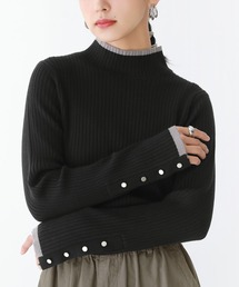 配色袖ボタンハイネックニット