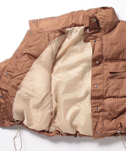 Mayree（メイリー）の「【Mayree】中綿 ダウンジャケット ショート丈 アウター（ダウンジャケット/コート・レディース・ブラウン・SMALL/MEDIUM/LARGE）」の7枚目の写真