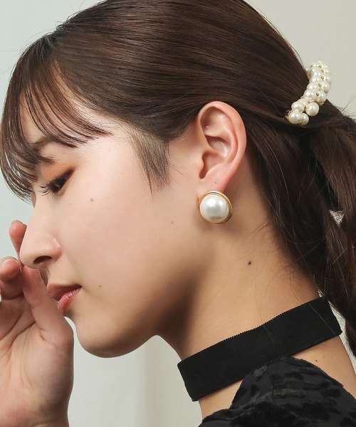 Kana(カナ)の「パール ボタン ピアス パーティー パーティー 結婚式 お呼ばれ オケージョン(ピアス(両耳用)・レディース・ゴールド/シルバー・フリー)」の6枚目の写真