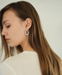 CLANE（クラネ）の「TWIST FOOP PIERCE（ピアス（両耳用