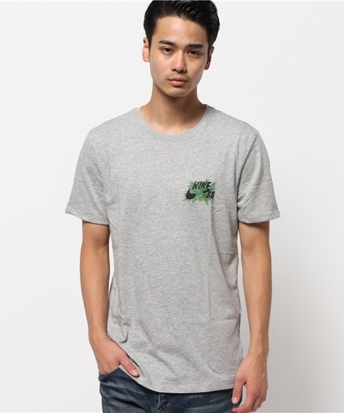 NIKE SB（ナイキエスビー）の「メンズ ナイキ ラクーン ファーン Tシャツ NIKE SB DRI-FIT RACCOON FERN TEE 683210（Tシャツ/カットソー・メンズ・ブラック/ダークグレー/バーガンディー・MEDIUM/SMALL/X-LARGE/LARGE）」の16枚目の写真
