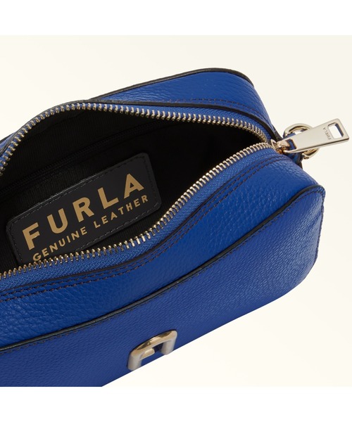 FURLA（フルラ）の「FURLA PRIMULA MINI C.BODY WEBBING STRAP（ショルダーバッグ・レディース・ブルー・ONE SIZE）」の9枚目の写真