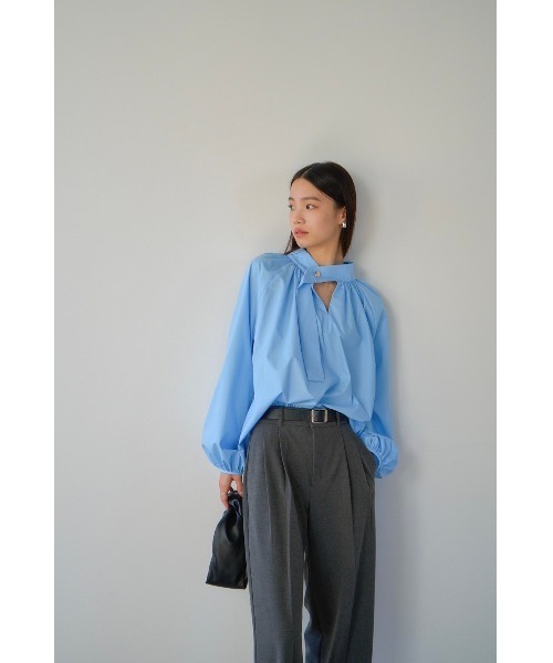 DRWCYS(ドロシーズ)の「2WAYスタンドカラーブラウス(シャツ/ブラウス・レディース・サックスブルー/オフホワイト・FREE)」の16枚目の写真