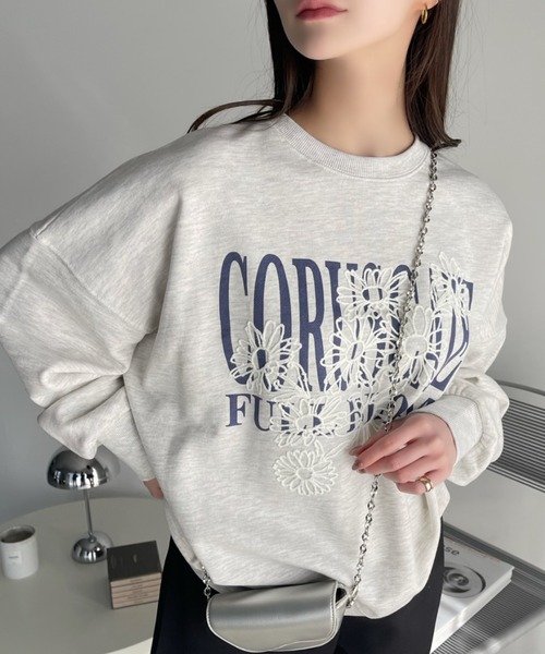 Ada.(エイダ)の「ロゴプリント 花線画刺繍 ビッグ プルオーバー 裏毛 スウェット(スウェット・レディース・ネイビー/オートミール/ブラック/アイボリー・FREE)」の20枚目の写真