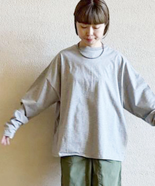 JOURNAL STANDARD LUXE(ジャーナルスタンダード ラックス)の「コンパクトジャージー クルーネック-Big-プルオーバー(Tシャツ/カットソー・レディース・チャコールグレー/ネイビー/ホワイト・FREE)」の4枚目の写真