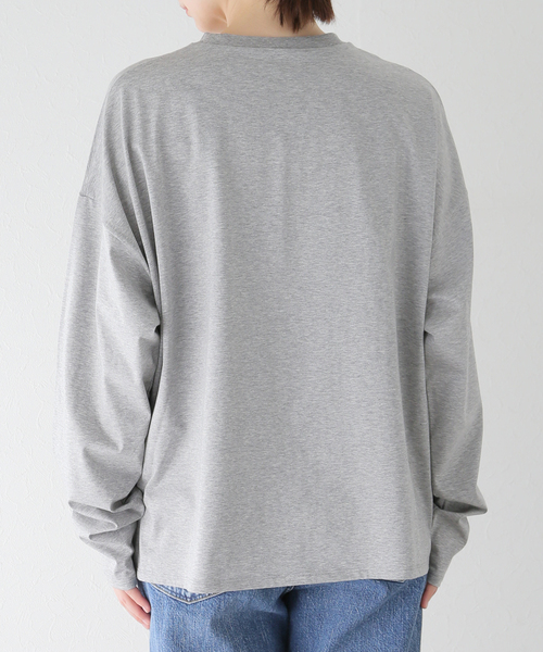 JOURNAL STANDARD LUXE(ジャーナルスタンダード ラックス)の「コンパクトジャージー クルーネック-Big-プルオーバー(Tシャツ/カットソー・レディース・チャコールグレー/ネイビー/ホワイト・FREE)」の15枚目の写真