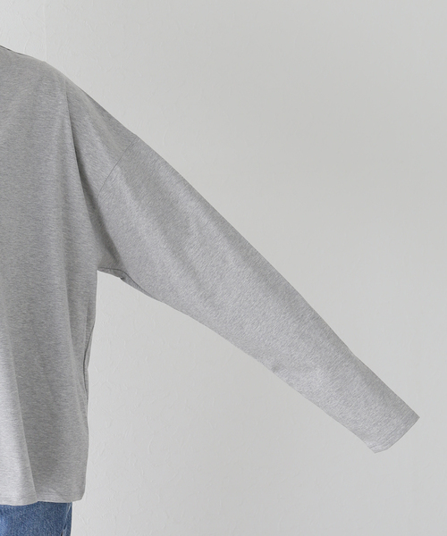 JOURNAL STANDARD LUXE(ジャーナルスタンダード ラックス)の「コンパクトジャージー クルーネック-Big-プルオーバー(Tシャツ/カットソー・レディース・チャコールグレー/ネイビー/ホワイト・FREE)」の18枚目の写真