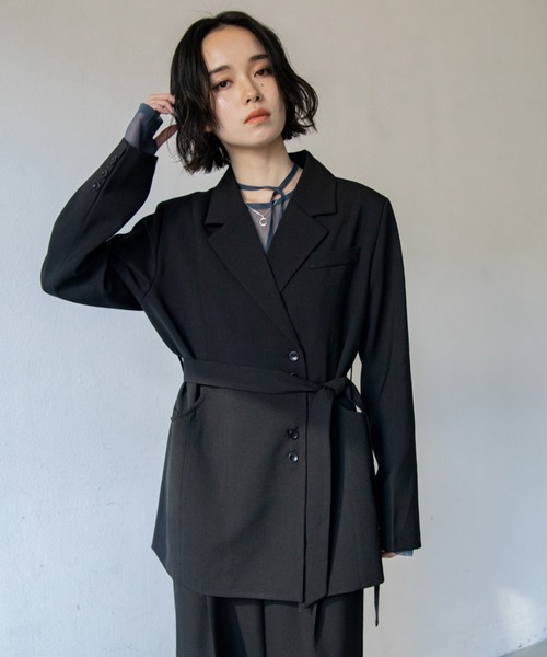 VACANCY（ヴァカンシー）の「ダブルボタンラウンドポケットジャケット