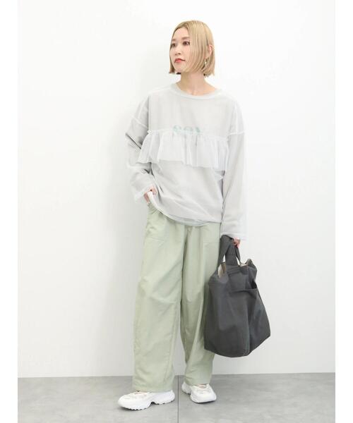 Samansa Mos2 blue(サマンサモスモスブルー)の「前後2WAYチュールフリルプルオーバー(Tシャツ/カットソー・レディース・オフホワイト/グレー/ブラック・F)」の13枚目の写真