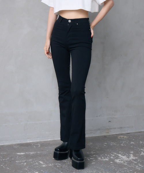 ENVYM（アンビー）の「フレアカラージェギンス（その他パンツ・レディース・ブラック・SMALL/MEDIUM）」の6枚目の写真