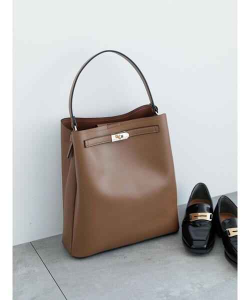 Te chichi（テチチ）の「ビットベルトトートバッグ（ハンドバッグ・レディース・ブラウン・F）」の2枚目の写真