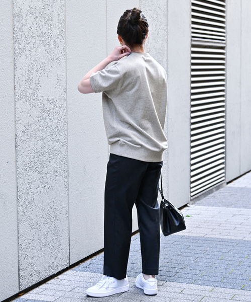 Champion（チャンピオン）の「【Champion/チャンピオン】別注 SHORT SLEEVE CREW NECK SWEAT（スウェット・レディース・チャコールグレー/ネイビー/グリーン/アイボリー・FREE）」の7枚目の写真