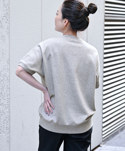 Champion（チャンピオン）の「【Champion/チャンピオン】別注 SHORT SLEEVE CREW NECK SWEAT（スウェット・レディース・チャコールグレー/ネイビー/グリーン/アイボリー・FREE）」の10枚目の写真