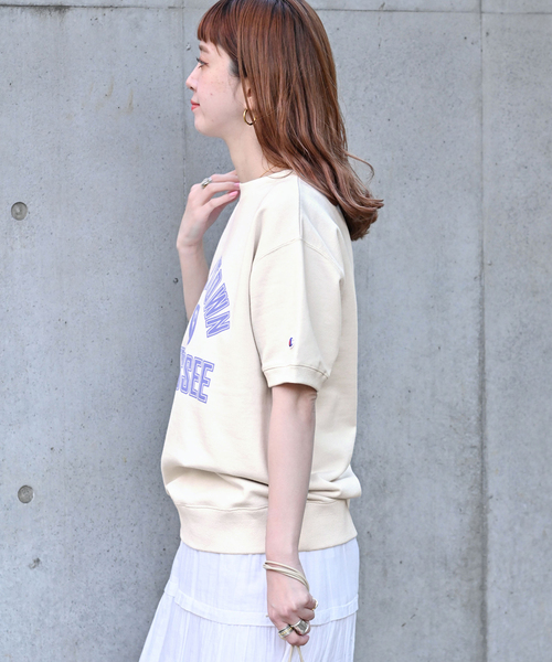Champion（チャンピオン）の「【Champion/チャンピオン】別注 SHORT SLEEVE CREW NECK SWEAT（スウェット・レディース・チャコールグレー/ネイビー/グリーン/アイボリー・FREE）」の17枚目の写真