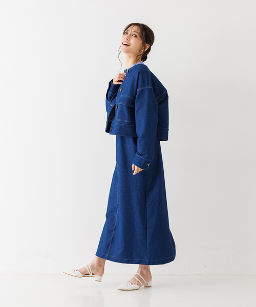 abahouse mavie(アバハウスマヴィ)の「ジャージーデニムショートジャケット(ノーカラージャケット・レディース・ブルー・フリー)」の3枚目の写真