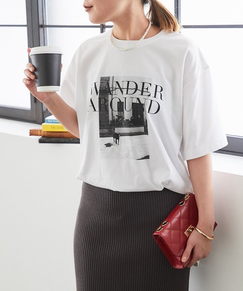 un dix cors（アンディコール）の「WANDERフォトプリントTee（Tシャツ/カットソー・レディース・イエロー/オフホワイト/ブラック・FREE）」の2枚目の写真