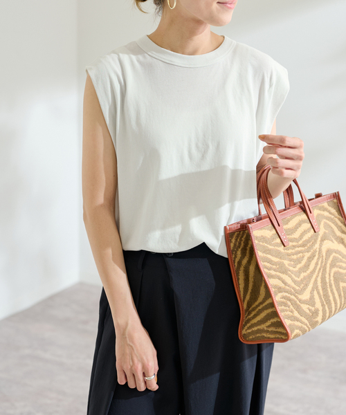 FRAMeWORK(フレームワーク)の「ATON/エイトン FRESCA SINGLE JERSEY TANKTOP(Tシャツ/カットソー・レディース・ブラック/ライトグレー/イエロー・FREE)」の16枚目の写真