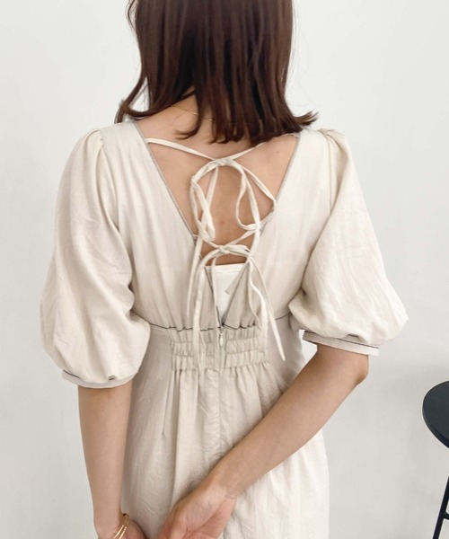 archives(アルシーヴ)の「バックリボン配色ステッチワンピース(ワンピース・レディース・テラコッタ/アイボリー/ブラック・MEDIUM)」の11枚目の写真