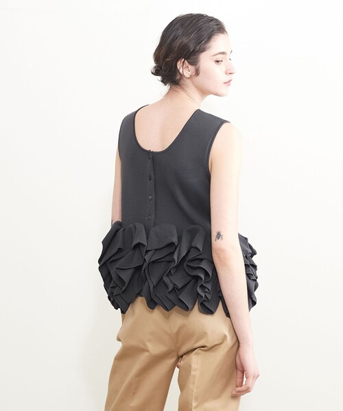 AEWEN MATOPH（イウエン マトフ）の「＜AEWEN MATOPH＞ペプラム フリル