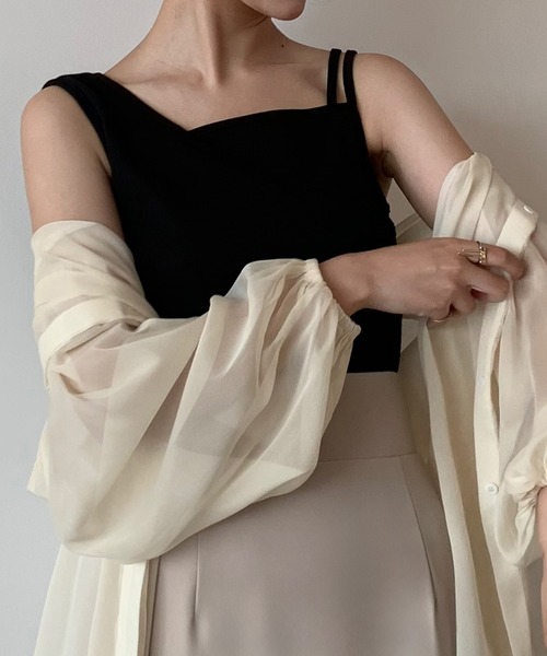 JUNOAH(ジュノア)の「アシメデザインリブタンクトップ(タンクトップ・レディース・ブラック/ベージュ/チャコール・X-LARGE/LARGE/MEDIUM)」の4枚目の写真