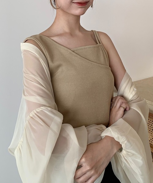 JUNOAH(ジュノア)の「アシメデザインリブタンクトップ(タンクトップ・レディース・ブラック/ベージュ/チャコール・X-LARGE/LARGE/MEDIUM)」の8枚目の写真