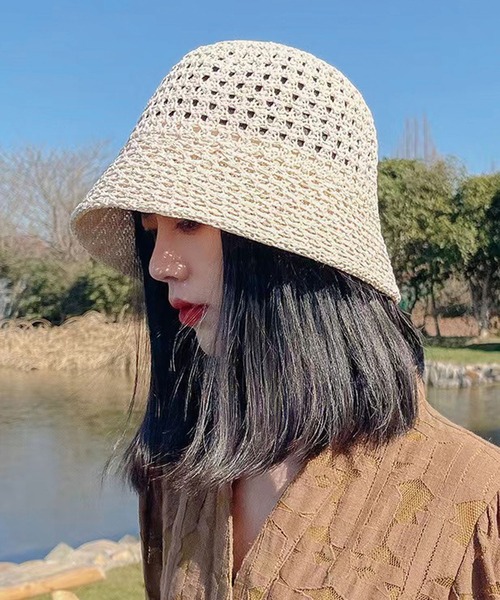 CORNERS(コーナーズ)の「透かし編みペーパーバケットハット(ハット・レディース・ブラック/ライトベージュ/ベージュ・FREE)」の4枚目の写真