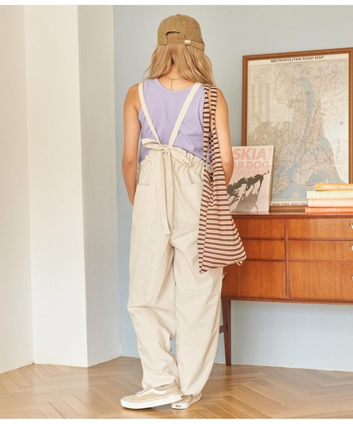 anap mimpi(アナップミンピ)の「ハイウエスト サスペンダー サロペット パンツ(サロペット/オーバーオール・レディース・アイボリー/カーキ/ネイビー・FREE)」の17枚目の写真