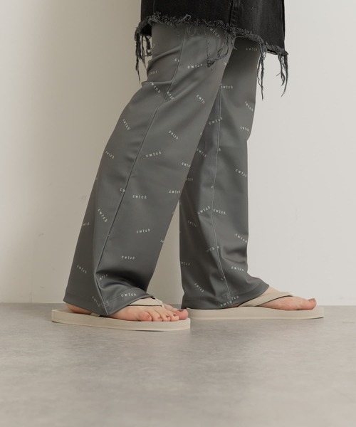 Indosole（インドソール）の「indosole　THE FLIP FLOP women（サンダル・レディース・オフホワイト/ブラック・8）」の8枚目の写真