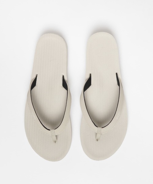 Indosole（インドソール）の「indosole　THE FLIP FLOP women（サンダル・レディース・オフホワイト/ブラック・8）」の3枚目の写真