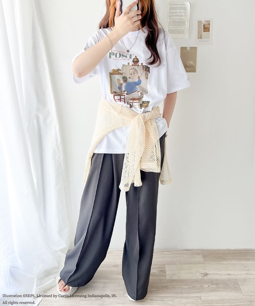 classicalelf(クラシカルエルフ)の「『THE SATURDAY EVENING POST』×クラシカルエルフ 別注グラフィックTシャツ 【Rockwell's Triple Self-Portrait Reprint】(Tシャツ/カットソー・レディース・チャコール/ホワイト・MEDIUM/LARGE/SMALL/X-LARGE)」の7枚目の写真