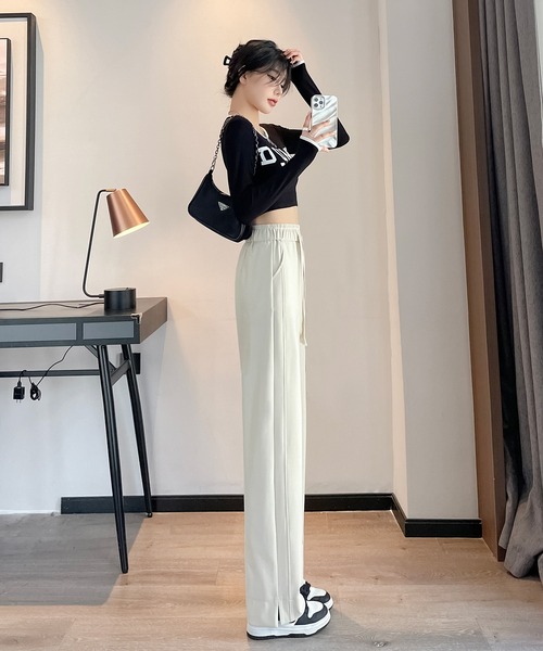 aimoha(アイモハ)の「【Aimoha】スウェットワイドパンツ(スウェットパンツ・レディース・ブラック/ホワイト・SMALL/MEDIUM/LARGE/X-LARGE)」の6枚目の写真