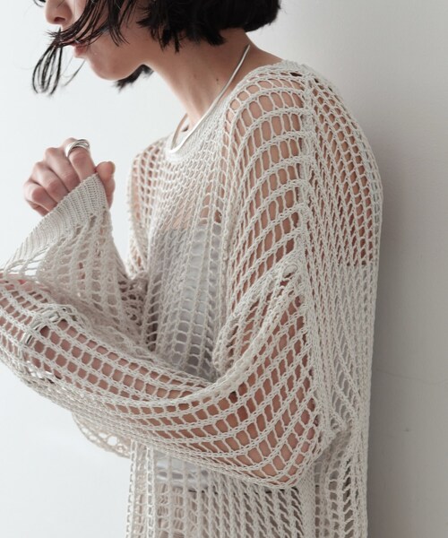 GALLEST（ギャレスト）の「◆ハシゴメッシュニット（ニット/セーター・レディース・ベージュ/オフホワイト/ブラック・38）」の2枚目の写真