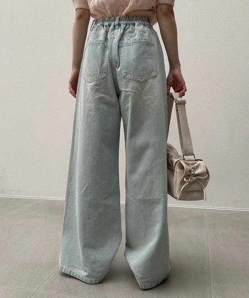 OLIVE des OLIVE（オリーブデオリーブ）の「パールチャーム付きワイドデニムパンツ（その他パンツ・レディース・ブラック系その他/ブルー系その他/サックスブルー・SMALL/MEDIUM）」の15枚目の写真