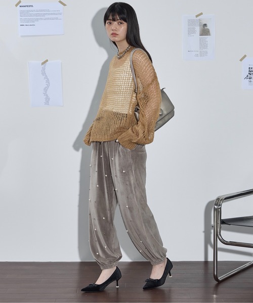 THE YOn(ザヨン)の「モヘアライクシアーニットプルオーバー(ニット/セーター・レディース・カーキ/アイボリー/ラベンダー/キャメル・FREE)」の10枚目の写真