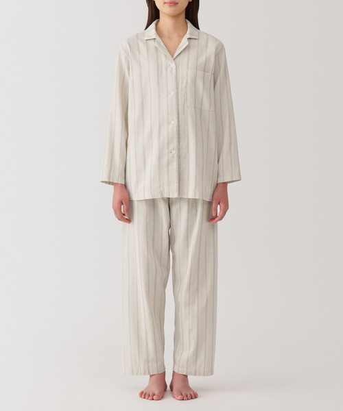 無印良品（ムジルシリョウヒン）の「婦人　脇に縫い目のない　二重ガーゼパジャマ（ルームウェア/パジャマ・レディース・ネイビー系/ブラウン系/ベージュ系/ピンク系・M/XL/S/L）」の14枚目の写真