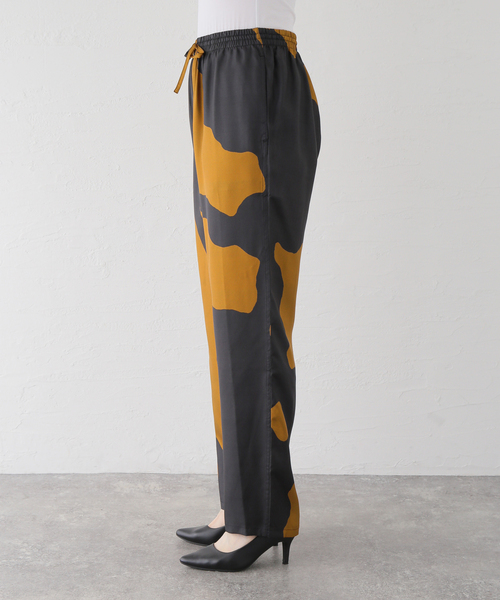 BANANATIME（バナナタイム）の「【BANANATIME / バナナタイム】SHAPE SHIFTER  EASY PANT（その他パンツ・レディース・オレンジ・36/38）」の22枚目の写真